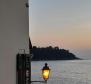 Nowy luksusowy apartament w Rovinj, zaledwie 300 metrów od morza - pic 9