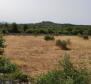 Agroland von mehr als 1,5 Hektar in der Region Vodice, großes Potenzial - foto 15