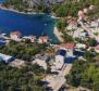 Schöne neue Villa mit Swimmingpool, nur 50 Meter vom Meer entfernt, in der Bucht von Stivasnica, Region Rogoznica - foto 7