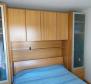 Kamenný dům na prodej v tajemném Kaštel Luksic jen 100 metrů od moře - pic 35