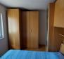 Kamenný dům na prodej v tajemném Kaštel Luksic jen 100 metrů od moře - pic 36