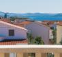 Extravagante Villa zum Verkauf in Vodice mit Swimmingpool, Garage, Fitness, Spielzimmer - foto 44