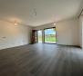 Outstanding offer - house in Rovinj outskirts within greenery just 300 meters from the sea - pic 13