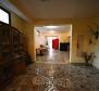 Apart-house of 6 apartments in Medulin, 50 meters from the sea - pic 19