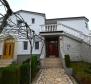 Apart-house of 6 apartments in Medulin, 50 meters from the sea - pic 31