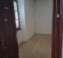 Maison en pierre avec plusieurs appartements à Brtonigla - pic 44