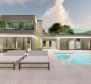 Luxuriöse Villa in Juršići, Svetvinčenat im Bau, mit Swimmingpool und entferntem Meerblick - foto 2