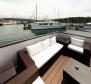 Floating house right on the water with a view of the sea and the marina - pic 14