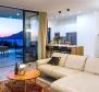 Csodálatos új, modern villa az Omis riviérán, mindössze 60 méterre a tengertől, úszómedencével, szaunával, fitnesz stúdióval és garázzsal - pic 38