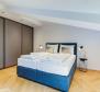Un palais de 1ère ligne récemment rénové à Opatija avec piscine propose des appartements à vendre - pic 21