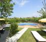 Apart-house of 9 apartments in Valbandon just 900 meters from the beach - pic 6