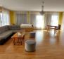 Dom apartamentowy z 4 luksusowymi apartamentami na sprzedaż w Galižana, Vodnjan - pic 4