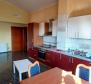 Dom apartamentowy z 4 luksusowymi apartamentami na sprzedaż w Galižana, Vodnjan - pic 8