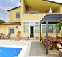 Apartmenthaus mit 5 Apartments in der Gegend von Porec mit Swimmingpool - foto 3