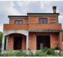 House in roh-bau in Buje - pic 2