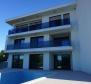 Modern penthouse with swimming pool in Vantačići, Malinska-Dubašnica - pic 11