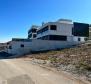 Modern villetta with sea views and swimming pool near Zadar - pic 27