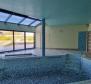 Propriété spacieuse avec 16 chambres, deux piscines et un court de tennis - pic 60