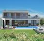 New villa under construction in Poreč, light minimalist design and sea views - pic 2