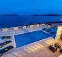 Villa à Korcula sur la 1ère ligne de mer avec une vue incroyable sur la mer et un quai privé pour les bateaux ! - pic 43