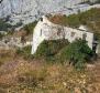 Solid stone house for renovation in Bast on 4000 sq.m. of land - pic 11