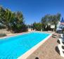 Immeuble avec vue mer à Fazana, à 500 mètres de la mer - pic 39