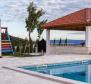 Impressive villa in the mounts overlooking Split riviera - pic 9