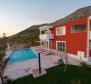 Impressive villa in the mounts overlooking Split riviera - pic 11