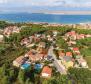 Propriété touristique de 10 logements sur Vir, composée des deux appart-houses - pic 48
