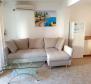 Családi három apartman ház, 90 m-re a tengertől Vis-szigeten - pic 6