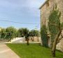 Modern villa úszómedencével Rovinj környékén, 6 km-re a tengertől - pic 6