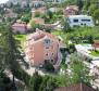 Apartment building of 700m2 with a swimming pool in Lovran + 6000m2 of land with a project for a wellness resort with 28 rooms - pic 12
