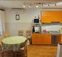 Appartement de trois chambres idéalement situé à 250 mètres de la mer à Crikvenica ! - pic 3