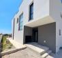 Újonnan épült villa Medulinban, panorámás kilátással a tengerre - pic 24
