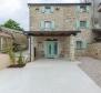 Einheimische Doppelhaushälfte aus Stein mit Swimmingpool in Motovun - foto 3