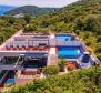 Paketverkauf der beiden modernen Luxusvillen auf Korčula, 50 Meter vom Meer entfernt - foto 3