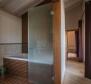 Spacious villa with a large building plot in Rovinj - pic 34