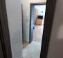 Haus zum Verkauf in Baška, Insel Krk, 500 Meter vom Meer entfernt - foto 41