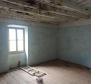 House for renovation in Rakalj, Marčana, with sea views, less than 1 km from the beach - pic 13
