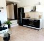 Wspaniały apartament na wyspie Solta, 150 metrów od morza - pic 22