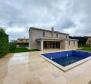 Új isztriai stílusú villa Barbanban eladó - pic 3