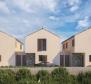 Magnifiques maisons de ville à Brodarica à 500 mètres de la mer - pic 7