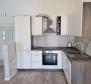 Maison de 5 appartements avec beaucoup de potentiel, dans un endroit calme et magnifique dans la région de Porec - pic 17
