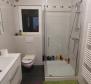 Maison de 5 appartements avec beaucoup de potentiel, dans un endroit calme et magnifique dans la région de Porec - pic 65