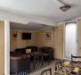 Malowniczy dom z 4 apartamentami i basenem w okolicy Umag - pic 41