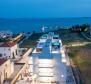 Villa mitoyenne de luxe à vendre dans la région de Zadar, à 100 mètres de la mer seulement - pic 7