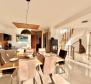 Außergewöhnliche neue Villa 100 Meter vom Meer entfernt in Novi Vinodolski! - foto 27