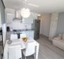 Csodálatos ingatlan 6 apartmanból az 1. vonalon a tengerhez Rogoznica városában - pic 25