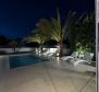Impressive light and bright villa in popular Rovinj, for sale - pic 26