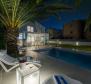 Impressive light and bright villa in popular Rovinj, for sale - pic 61